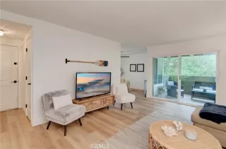 Photo #3: OC25273481 Listing