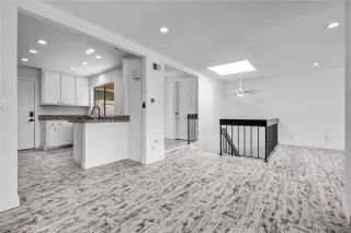 Photo #3: OC25273726 Listing