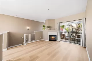 Photo #6: OC25273989 Listing