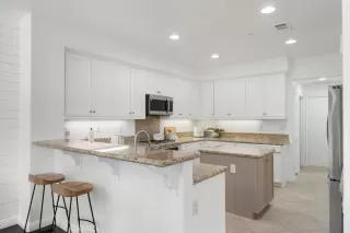 Photo #6: OC25274069 Listing