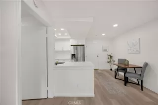 Photo #4: OC25274299 Listing 