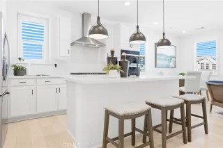 Photo #1: OC25274409 Listing