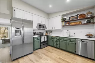 Photo #5: OC25274566 Listing