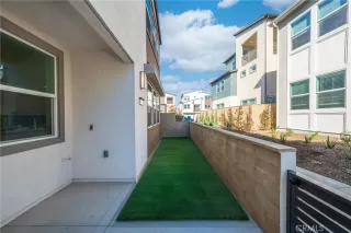 Photo #2: OC25274981 Listing