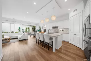 Photo #5: OC25275473 Listing