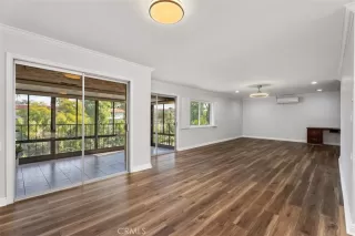 Photo #3: OC25275586 Listing