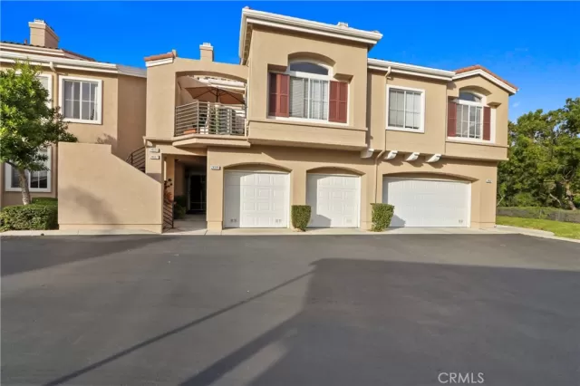 MLS: OC25275893 Condo For Sale