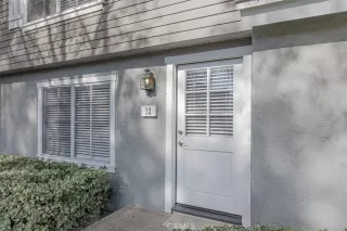 Photo #1: OC25276019 Listing