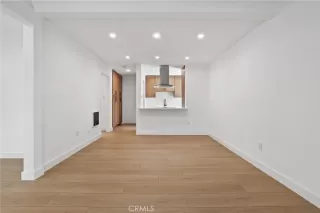 Photo #1: OC25276171 Listing