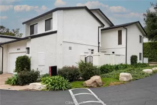 Photo #1: OC25276190 Listing 