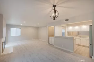 Photo #3: OC25276190 Listing 