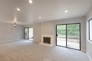 Photo #4: OC25276190 Listing 