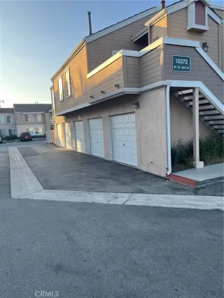 Photo #1: OC25276207 Listing