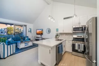 Photo #1: OC25276560 Listing 