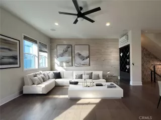 Photo #6: OC25277099 Listing 