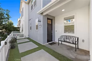 Photo #3: OC25277113 Listing