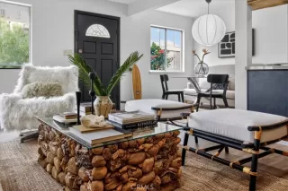 Browse active condo listings in CASA DE CAPISTRANO