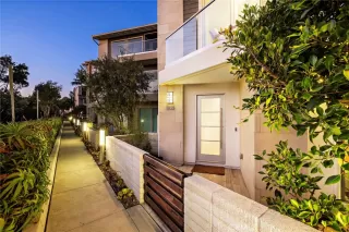 Photo #2: OC25278464 Listing 