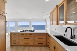 Photo #4: OC25278550 Listing 