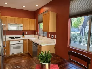 Photo #4: OC25278625 Listing 