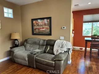 Photo #5: OC25278625 Listing 