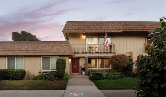 MLS: OC25279177 Condo For Sale