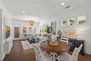 Photo #4: OC25279369 Listing 