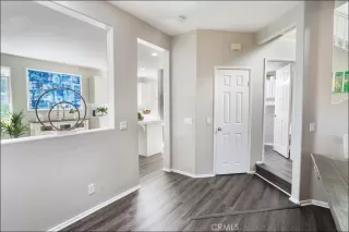 Photo #5: OC25279497 Listing 