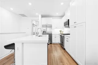 Photo #2: OC25279834 Listing