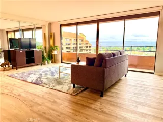 Photo #3: OC25280631 Listing 