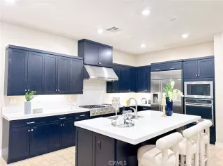 Photo #2: OC25280900 Listing 