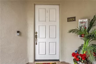 Photo #5: OC25280955 Listing