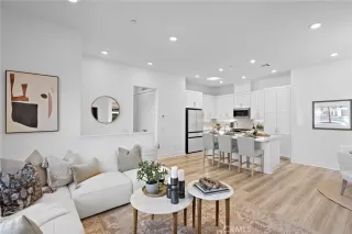 Photo #4: OC25281119 Listing 