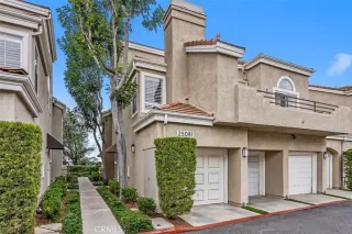 Photo #3: OC25281259 Listing 