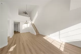 Photo #4: OC25281416 Listing 