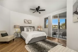 Photo #4: OC25281706 Listing 