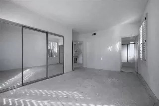 Photo #6: OC25281904 Listing 