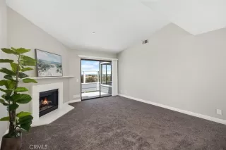 Photo #5: OC25281927 Listing