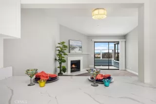 Photo #6: OC25281927 Listing