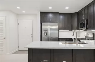 Photo #6: OC25282409 Listing 