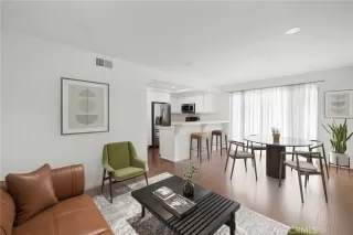 Photo #4: OC25282418 Listing