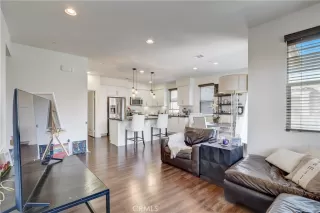 Photo #5: OC25282518 Listing