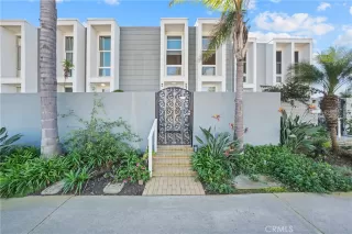 Photo #4: OC26000899 Listing 