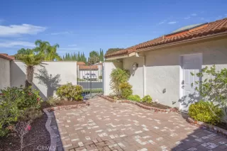 Photo #3: OC26001021 Listing 