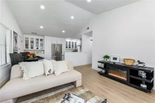 Photo #5: OC26001289 Listing