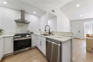 Photo #6: OC26001289 Listing