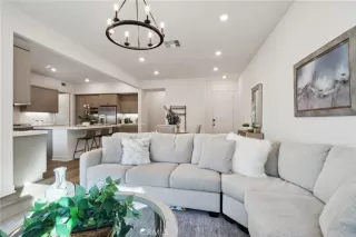 Photo #4: OC26002529 Listing