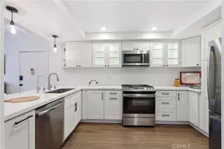 Photo #6: OC26002604 Listing 