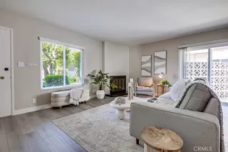 Photo #4: OC26003678 Listing