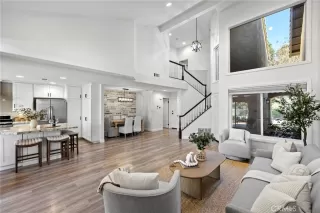 Photo #6: OC26004123 Listing 